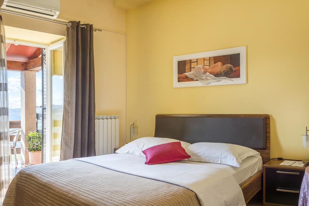 Guesthouse Villa Marija Мотовун Екстериор снимка
